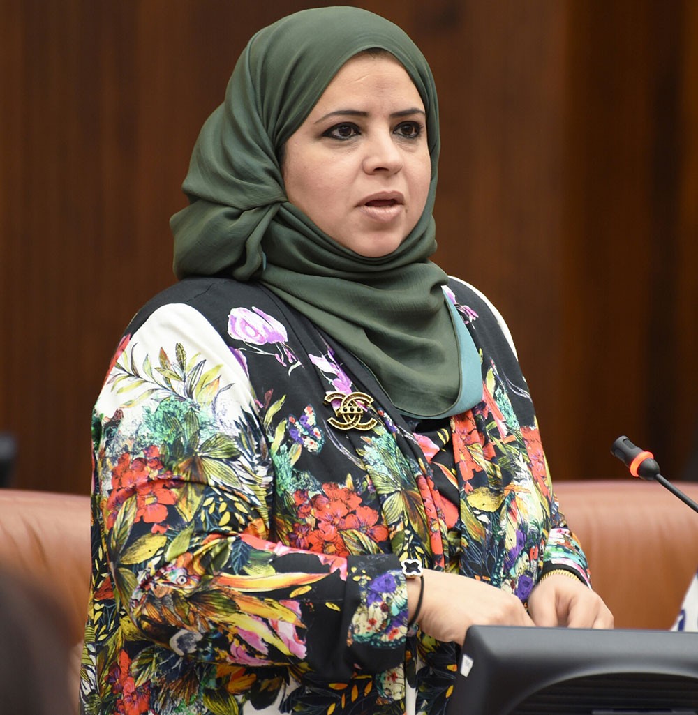 الزايد تقترح قانونا لإنشاء مركز لتسوية وفض المنازعات الرياضية