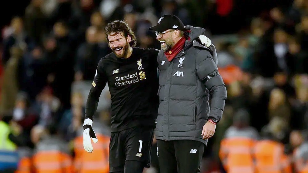 كلوب: ما يفعله ليفربول في الدوري الإنجليزي.. أمر "مذهل"