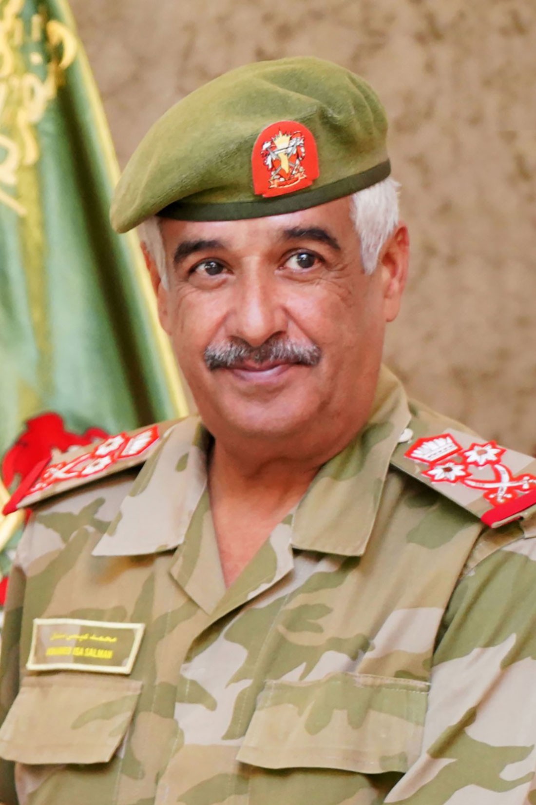 سمو رئيس الحرس الوطني يهنئ سمو الشيخ ناصر بن حمد وسمو الشيخ عيسى بن سلمان بالفوز في كأس السعودية للخيل