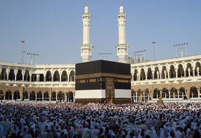 السعودية: مغادرة 106 آلاف معتمر منذ وقف التأشيرات