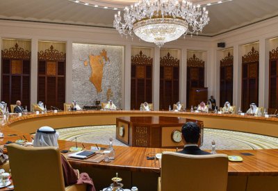جلالة الملك مترئساً مجلس الوزراء: أبناء البحرين هم عتاد الوطن في مواجهة كافة التحديات