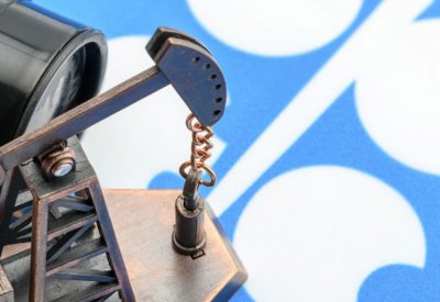 أدنى إنتاج لأوبك بـ 10 سنوات.. وهذه الدول لم تلتزم بالخفض