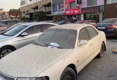 بالصور: الهملة الصناعية.. متحف سيارات الخردة وطرقها "سكراب"