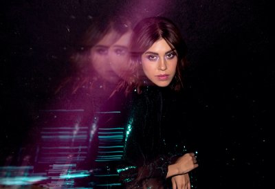 بانه تطلق "عكس الشي" مع Universal Music MENA
