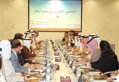اجتماع مشترك بين السلطتين التنفيذية والتشريعية لمتابعة مستجدات كورونا