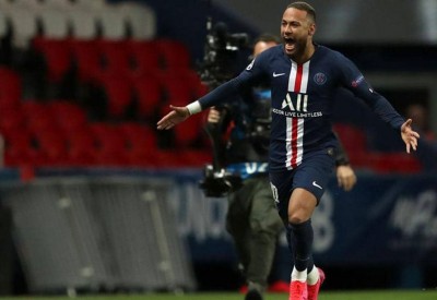 سان جرمان "يفتح الباب" لرحيل نجمه نيمار