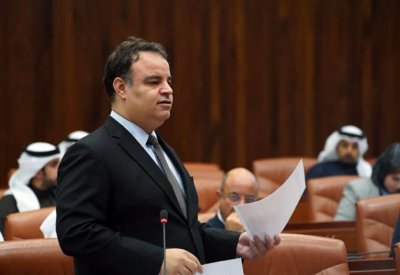 بالفيديو: العشيري: الرجل يموت قبل زوجته
