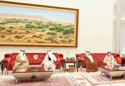 بالصور.. جلالة الملك في مقدمة مستقبلي سمو رئيس الوزراء