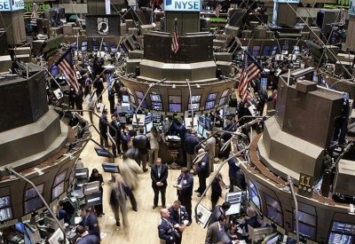 إغلاق بورصة نيويورك.. متى تكرر هذا المشهد على مر التاريخ؟