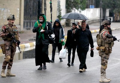 200 مخالف لحظر التجول ببغداد.. العراقيون لا يلتزمون