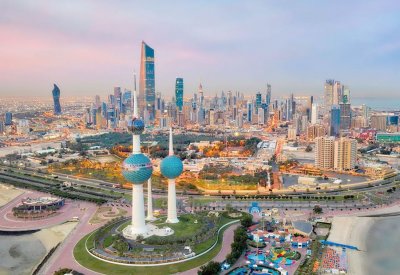الكويت تفرض حظر التجوال الجزئي 