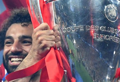 ليفربول يشعل "تحدي الأساطير" بصلاح.. ويرد على الأهلي