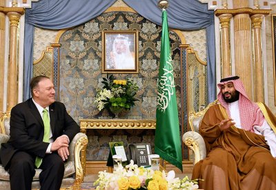 بومبيو: اتفقت والأمير محمد بن سلمان على التعاون لصد كورونا