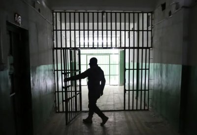  تمرد الدواعش في قلب سجن بالحسكة 