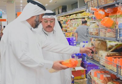 لجنة الأسواق التجارية بالغرفة تتفقد الاسواق