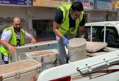 "الرقابة البحرية": ضبط 150 كيلو من الروبيان الطازج في سوقي جدحفص والسنابس