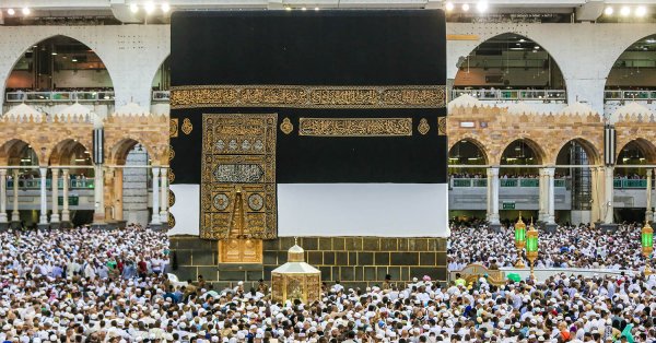 انطلاق أولى رحلات الحج 12 مايو  وسط إقبال يفوق 20 ألف مسجل