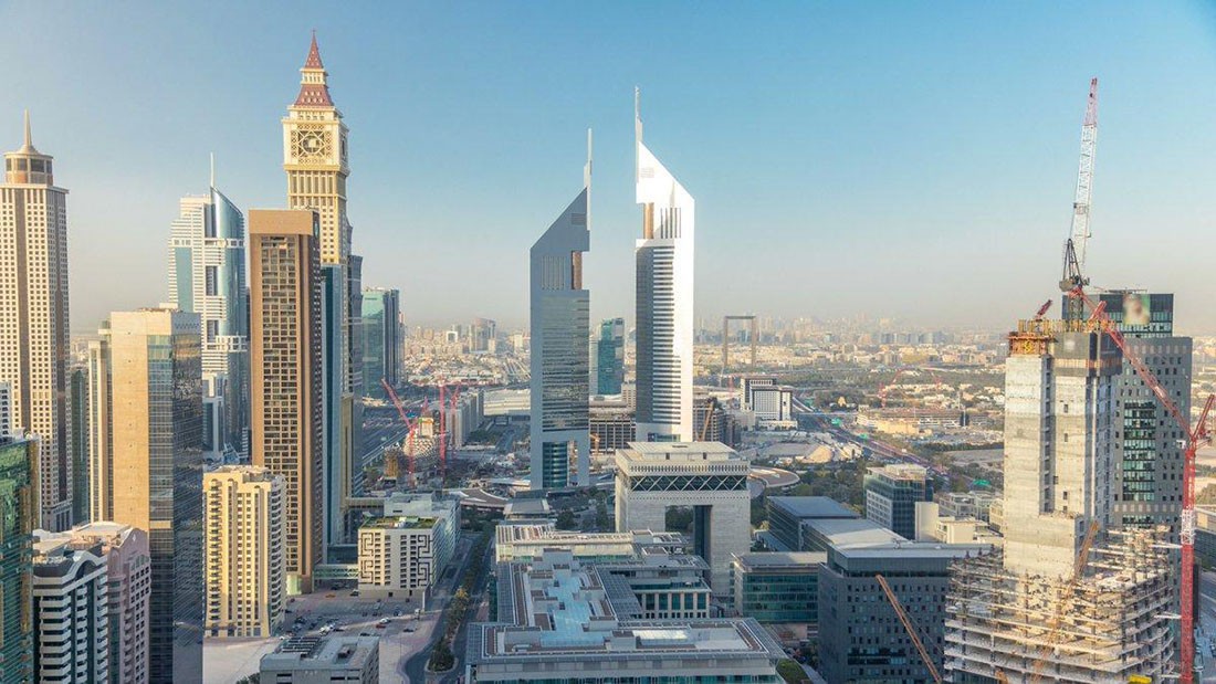  الإمارات تقرر تعطيل المدارس 4 أسابيع في مواجهة فيروس كورونا 