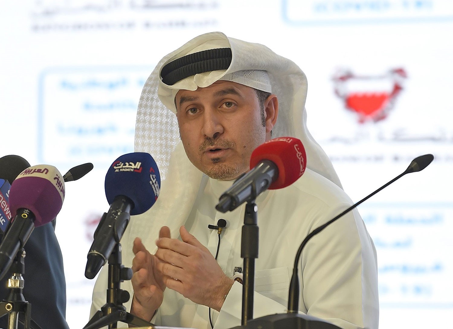 د. القحطاني: جميع الإصابات بـ"كورونا" قادمة من خارج البحرين.. ولا مؤشر على انتشار الفيروس داخليا