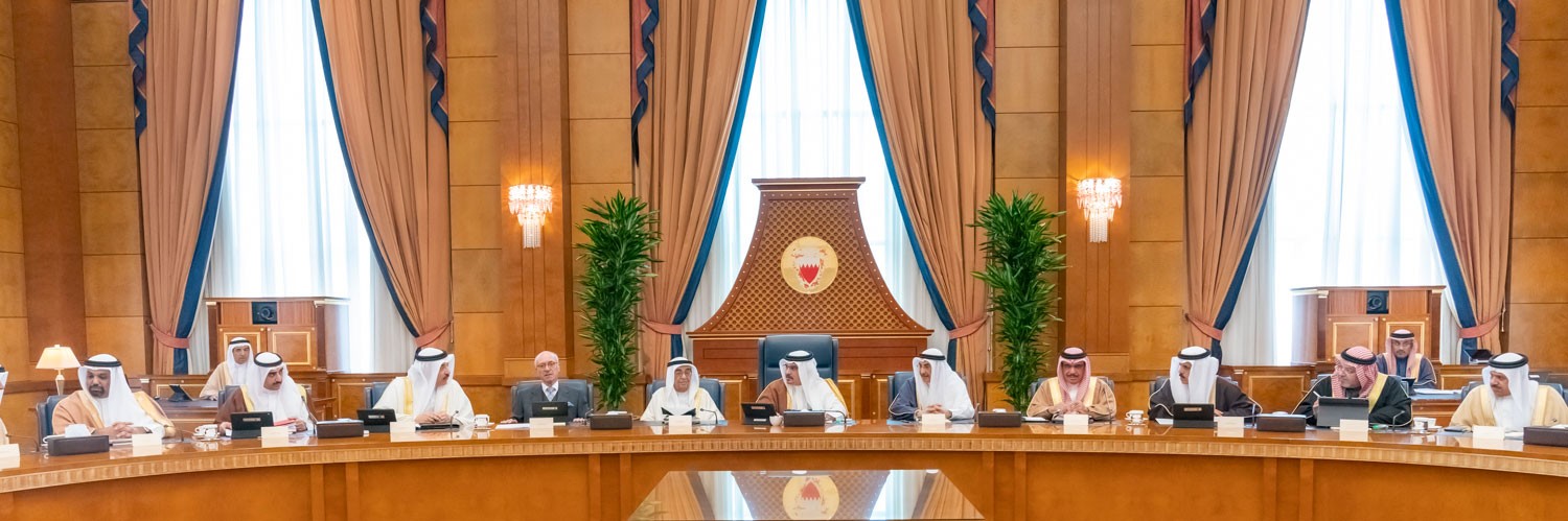 مجلس الوزراء: اتخاذ الإجراءات القانونية ضد كل من يعرض الآخرين للعدوى
