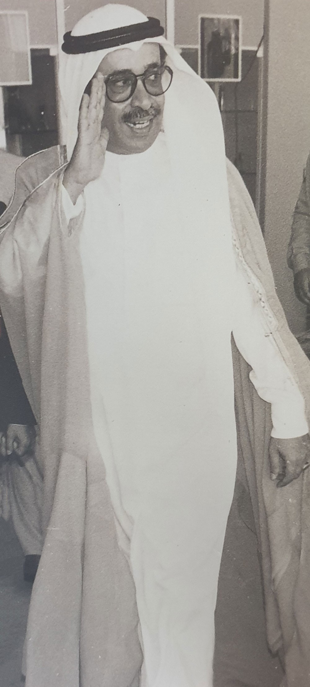 عيسى بن راشد.. شاعر الإنسانية والوطنية بقواعدها واصولها