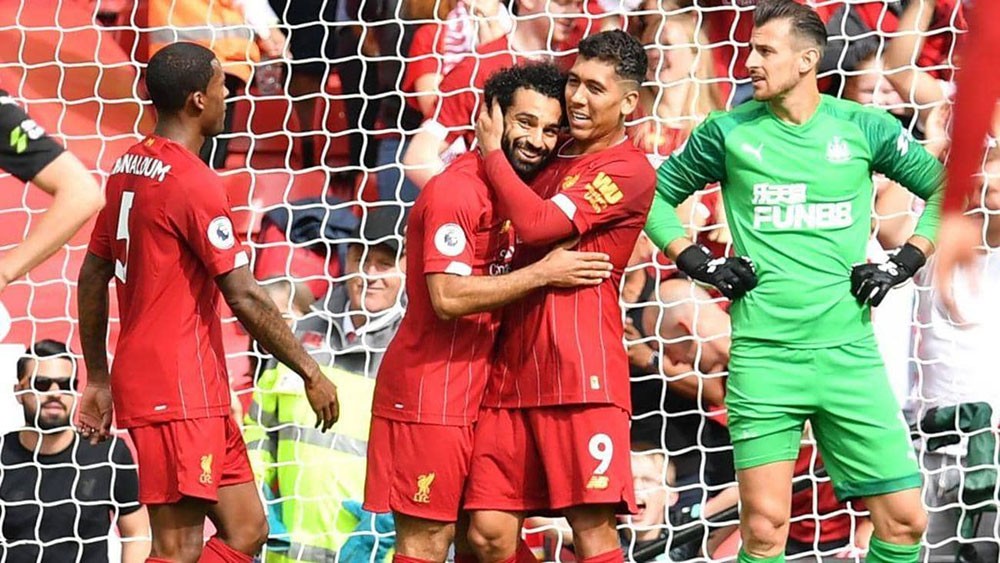 "فوضى كورونا".. اقتراح بتتويج ليفربول بطلا للدوري الإنجليزي