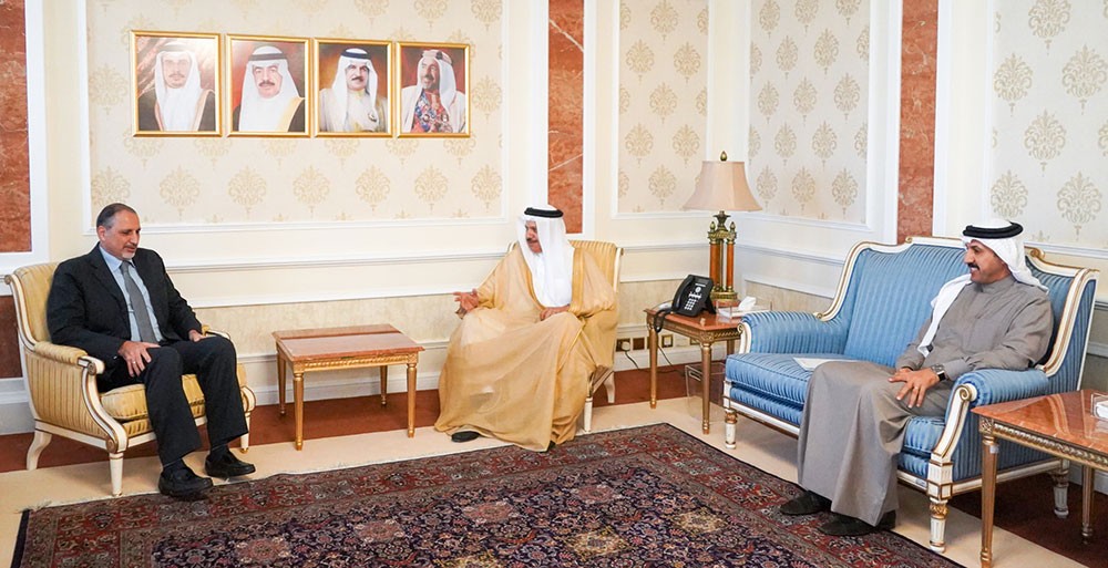 وزير الخارجية يستقبل المنسق المقيم لأنشطة الأمم المتحدة