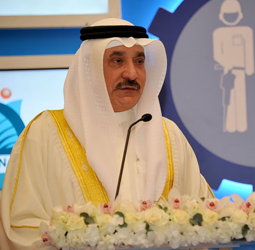وزير العمل يشيد بالتوجيهات الملكية بإطلاق الحزمة المالية والاقتصادية للقطاع الخاص