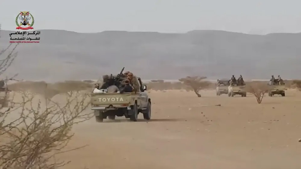 الجوف.. أسر 15 حوثياً بينهم قيادي وتحرير مواقع جديدة 