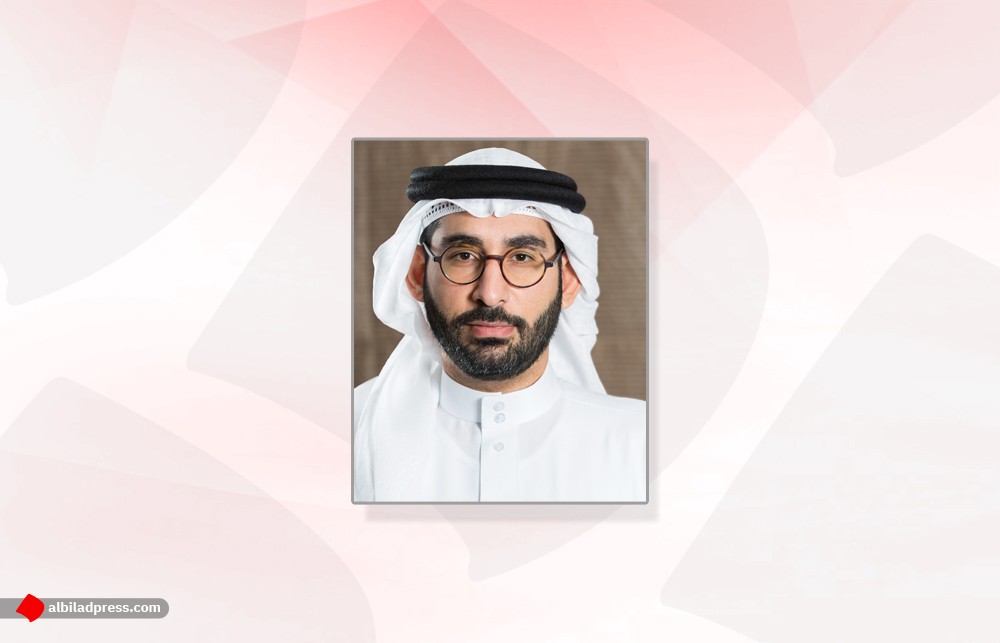 المؤيد يهنئ سمو رئيس الوزراء بعودته سالما إلى أرض الوطن