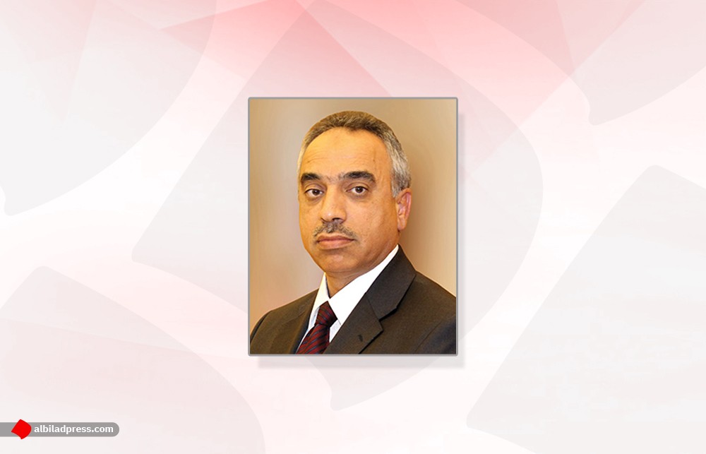 وزير الأشغال وشؤون البلديات والتخطيط العمراني يهني سمو رئيس الوزراء