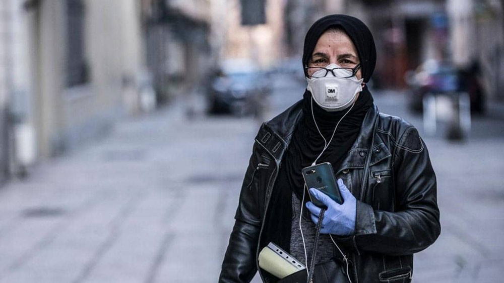 كورونا يجبر أبل على إلغاء شرط "الشراء الإلكتروني"