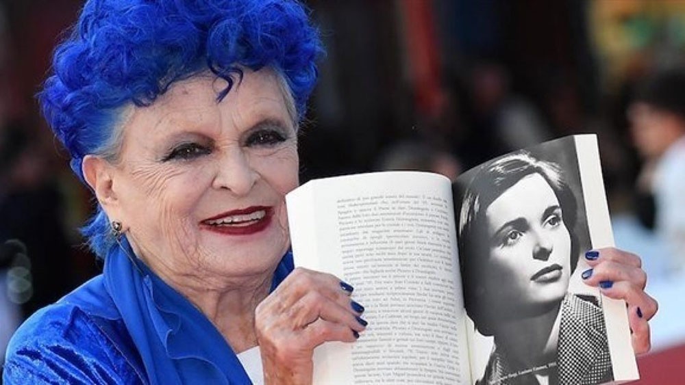 وفاة لوتشيا بوسيه.. أيقونة السينما الإيطالية