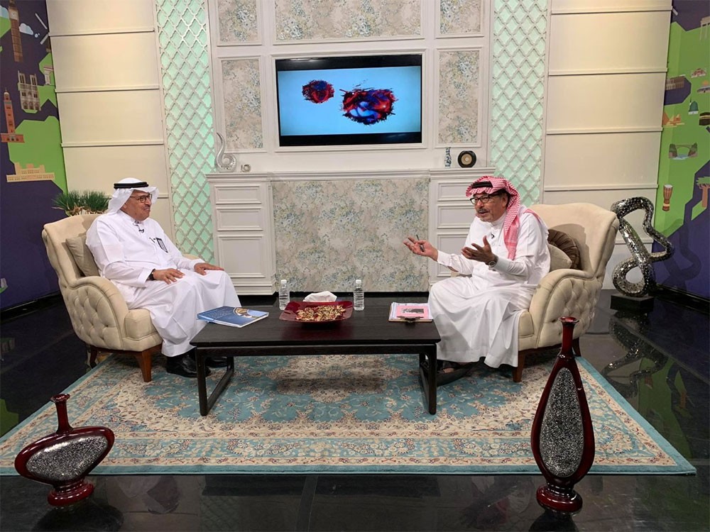 الكاتب السعودي د.الطوخي مؤلف كتاب كورونا الليلة على قناة اقرأ