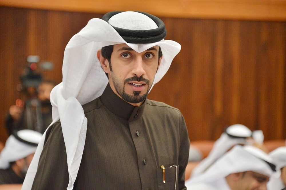 عمار قمبر يطالب المؤسسات التعليمية الخاصة بتخفيض أو إلغاء الرسوم الدراسية