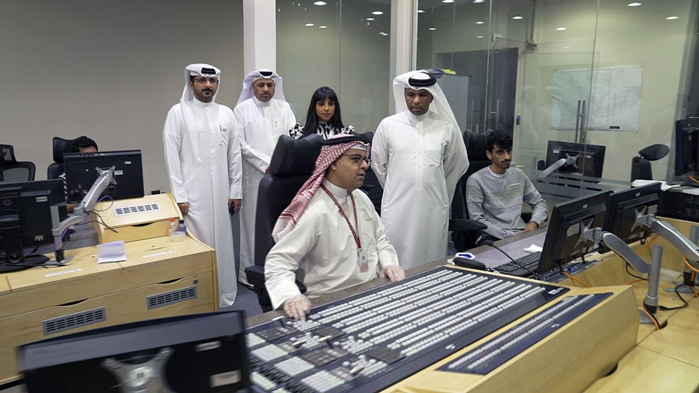 وزارة الإعلام: خلال 30 يومًا تم إنتاج أكثر من 500 تقرير إخباري و240 حصة تعليمية تلفزيونية و60 فاصلاً توعويًا