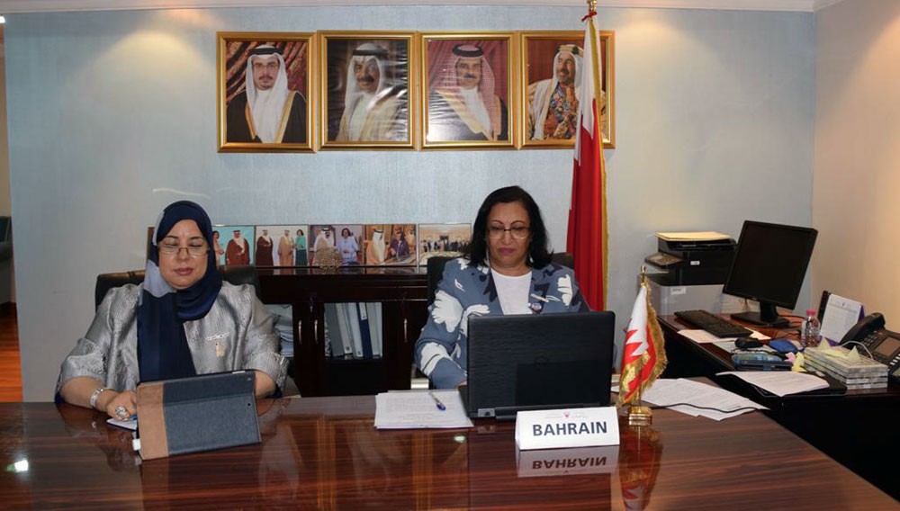 وزيرة الصحة تشارك بالاجتماع المرئي الأول عن بعد لمنظمة الصحة العالمية