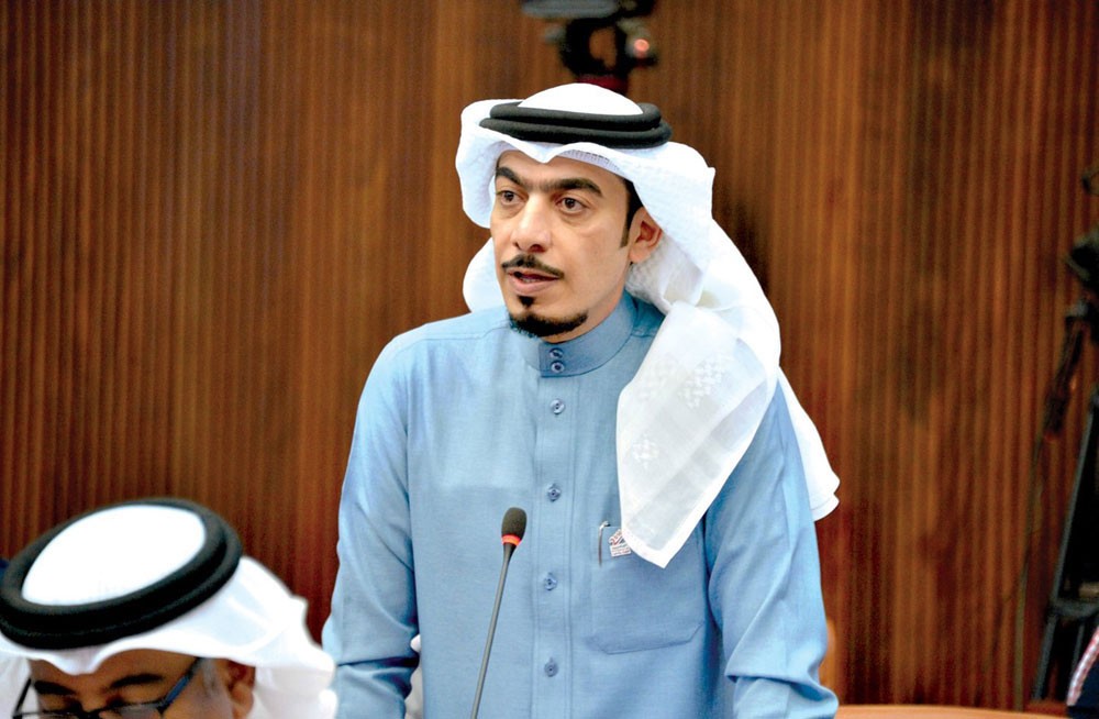 الكوهجي: 43 ألف بحريني بالخارج وخطة "محكمة" للإجلاء