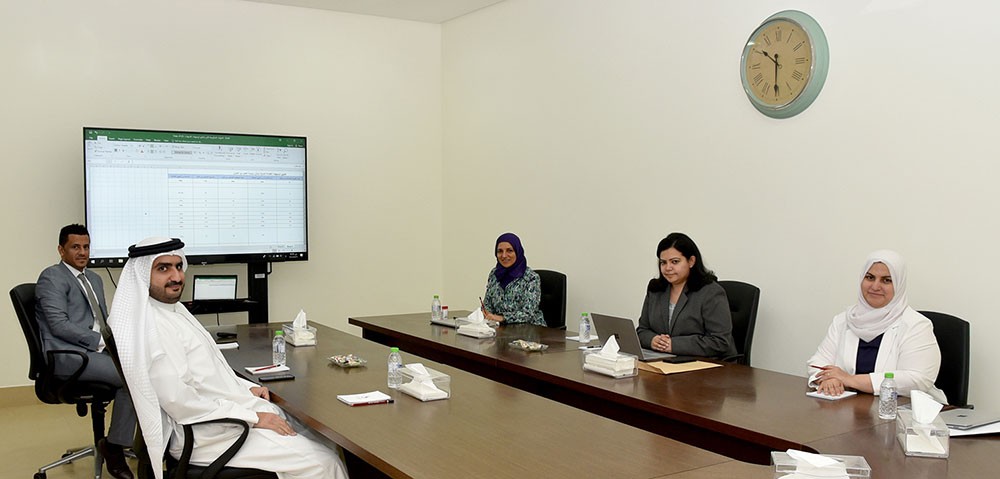 لجنة مشتركة بين ديوان الخدمة لمجلس المرأة لمتابعة عمل الأم العاملة من المنزل