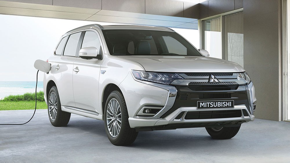 Outlander PHEV الهايبرد الاقتصادية