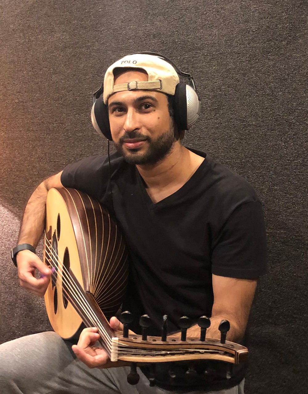 محمد العبيدلي يطرح أغنية " نعتمد عليك"