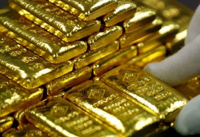 الذهب يستقر عند 1624.45 دولاراً أمريكياً