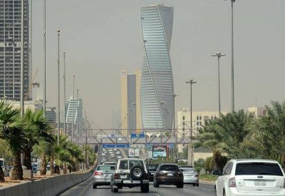  السعودية تقصر العمل بشركات نقل الركاب "الذكية" على المواطنين 