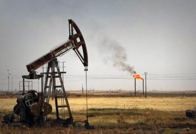 8 شركات نفط تخفض الإنفاق 28 مليار دولار