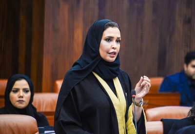 بالفيديو - الفاضل تغالب دموعها: حياة الأبطال بالكادر الطبي تغيّرت