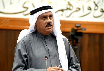 بالفيديو: الحداد يسأل عن رواتب التكاسي والمدربين.. ووزير المالية: دراسة حلول لهم