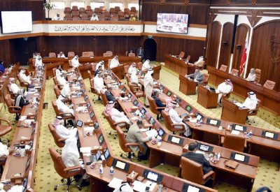 نواب للـ"البلاد": لتكثيف حملات الفحص الطبي في سكن العمال