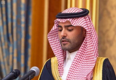 سفير خادم الحرمين لدى المنامة: تسيير حافلات لنقل السعوديين من البحرين