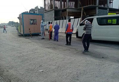 "الإسكان": تشديد الإجراءات الوقائية للعاملين ومرتادي المواقع الإسكانية