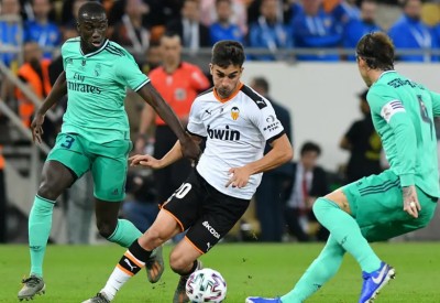 ريال مدريد يعتزم التعاقد مع موهبة فالنسيا